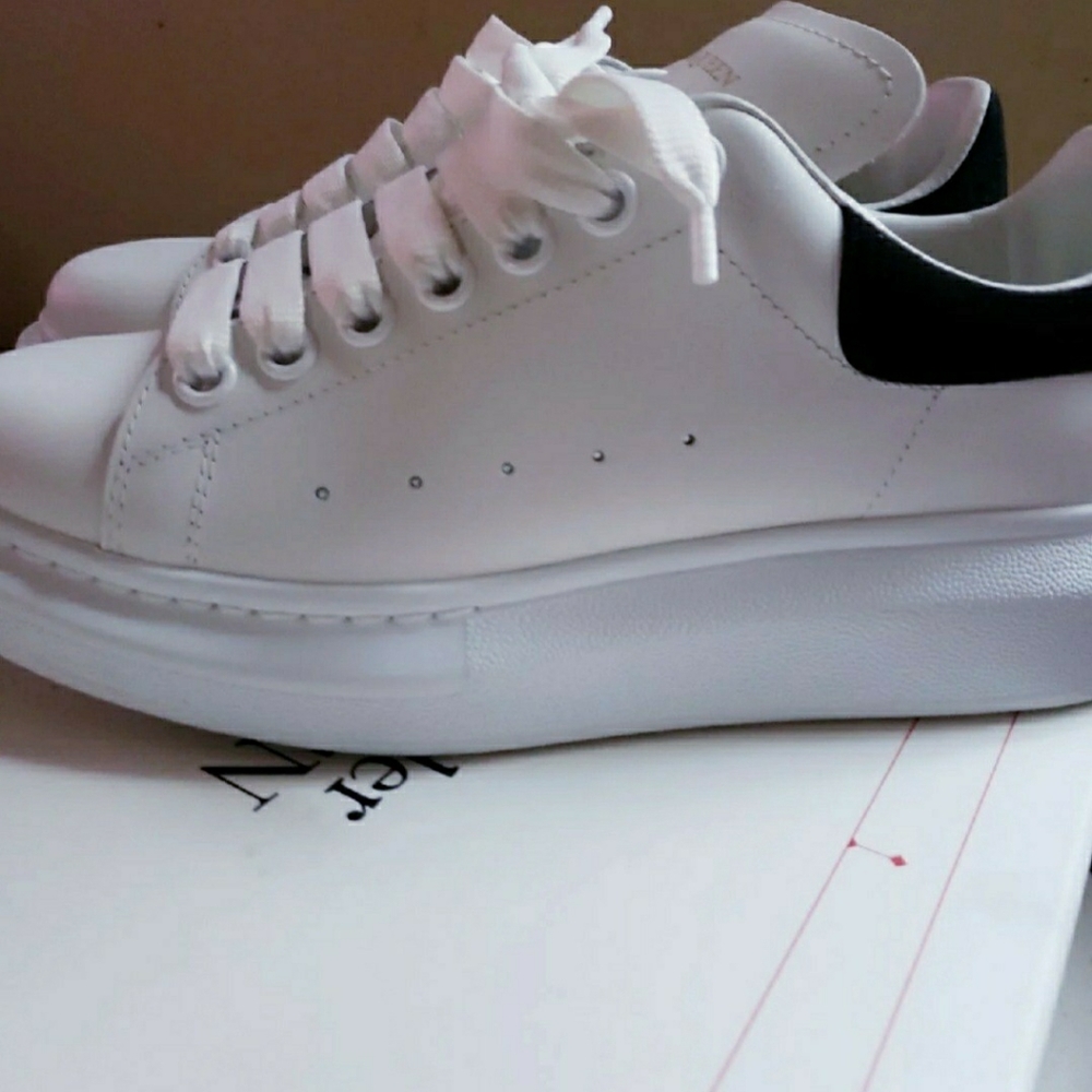 ALEXANDER MCQUEEN SNEAKERS - Picture 3 of 10